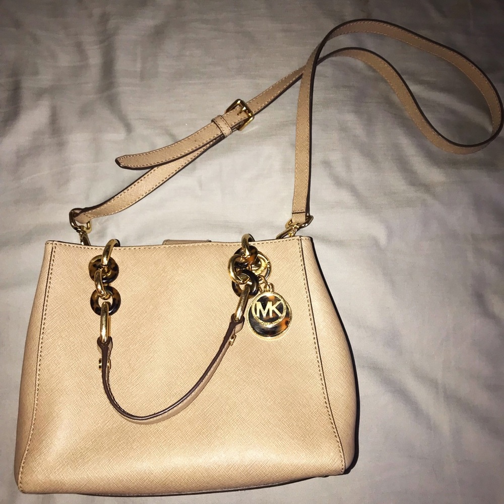 Michael Kors Crossbody